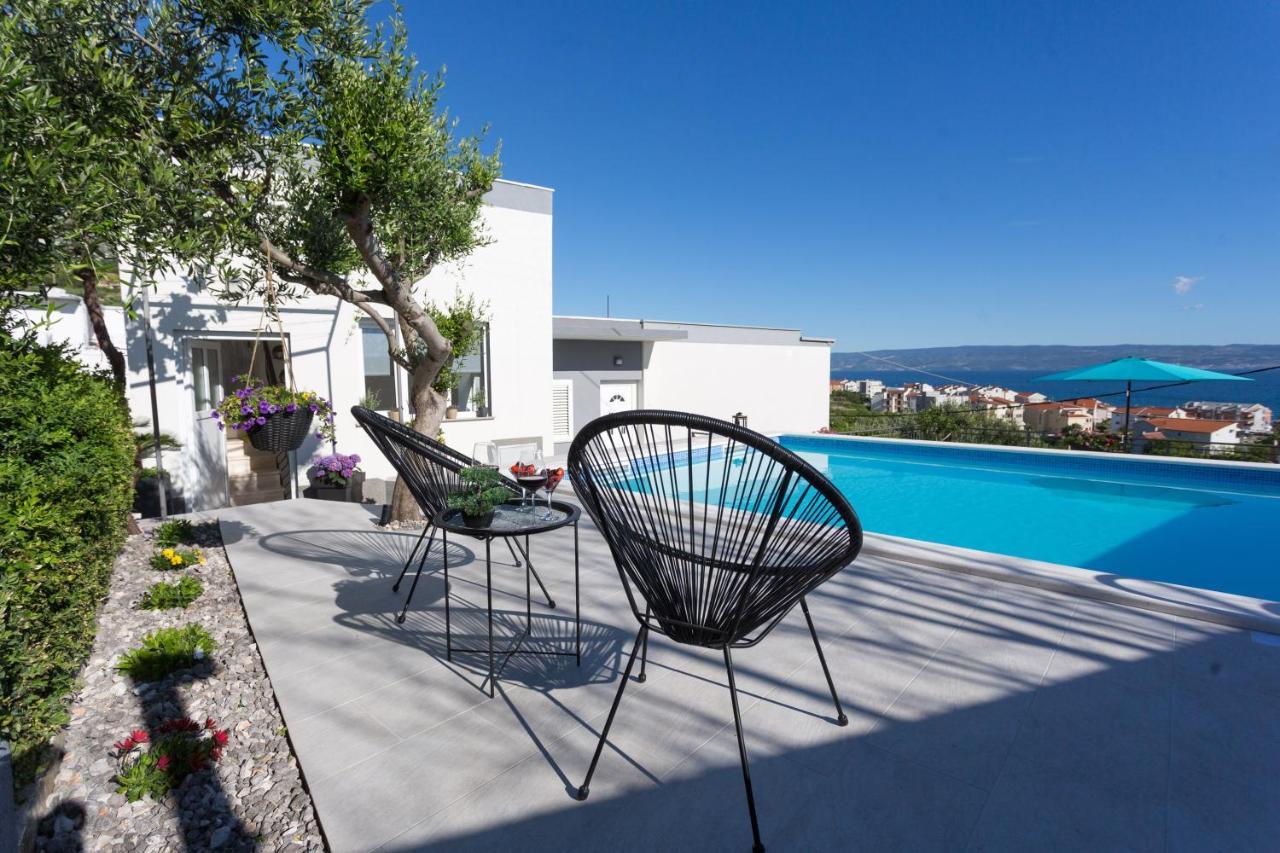 Apartments Lidija - Sea View Apartment With Exclusive Right Of Using Hot Tub Or Split Level Apartment With Exclusive Right Of Using Pool Podstrana Buitenkant foto