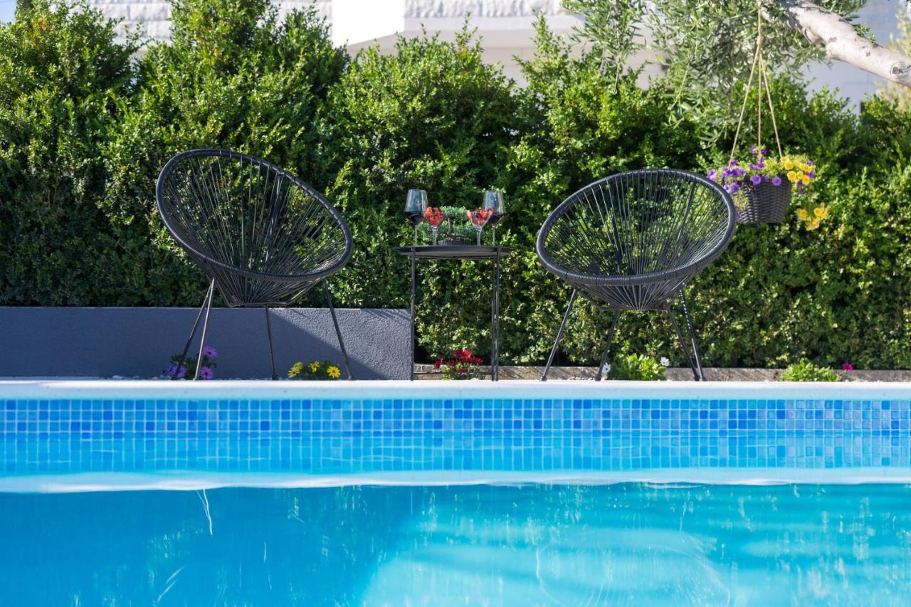 Apartments Lidija - Sea View Apartment With Exclusive Right Of Using Hot Tub Or Split Level Apartment With Exclusive Right Of Using Pool Podstrana Buitenkant foto