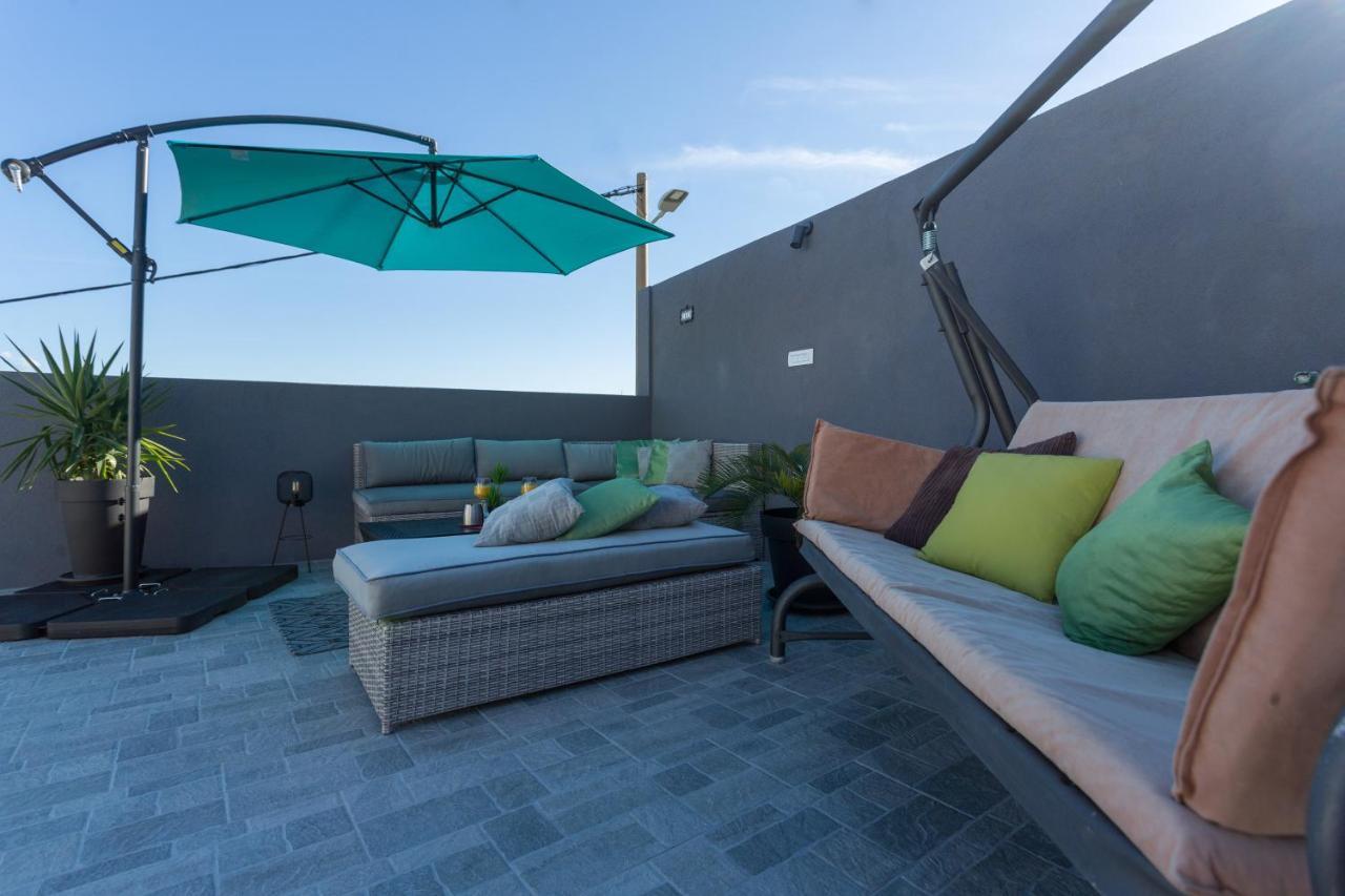 Apartments Lidija - Sea View Apartment With Exclusive Right Of Using Hot Tub Or Split Level Apartment With Exclusive Right Of Using Pool Podstrana Buitenkant foto